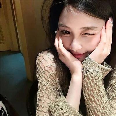好麻烦,每天都要谈恋爱